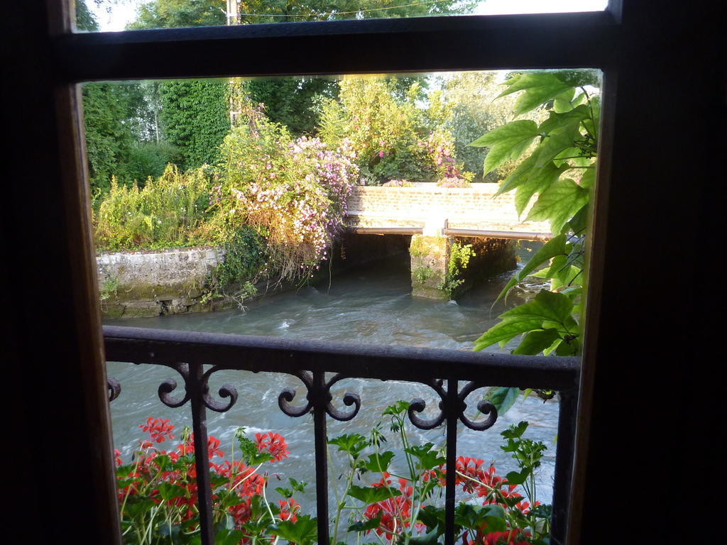 Le Moulin De Tigny Bed & Breakfast Bagian luar foto